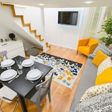 2 Bedroom Flat In Damjanich Str., Hirsch ブダペスト エクステリア 写真